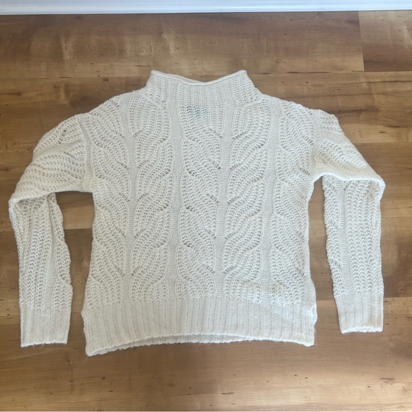 J.CREW White Alpaca Blend Pointelle Cable Mock Neck Knit Oversized Sweater XS - Picture 3 of 5